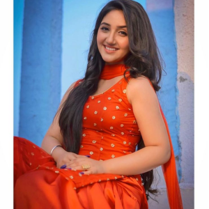 Ashnoor Kaur Pics