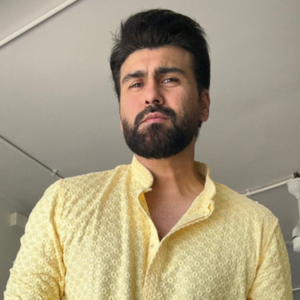 Arya Babbar Photo