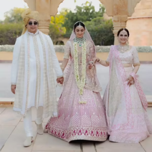 Kiara Advani Parents Photo
