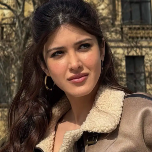 Shanaya Kapoor Photos Shanaya Kapoor Photos